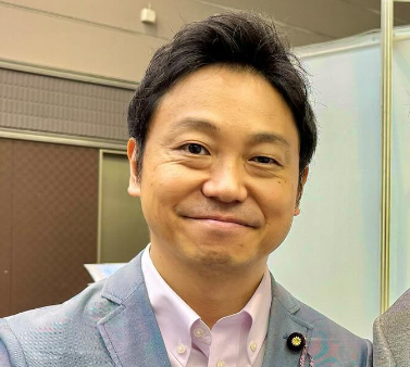 奥村政佳