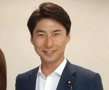 中曽根康隆